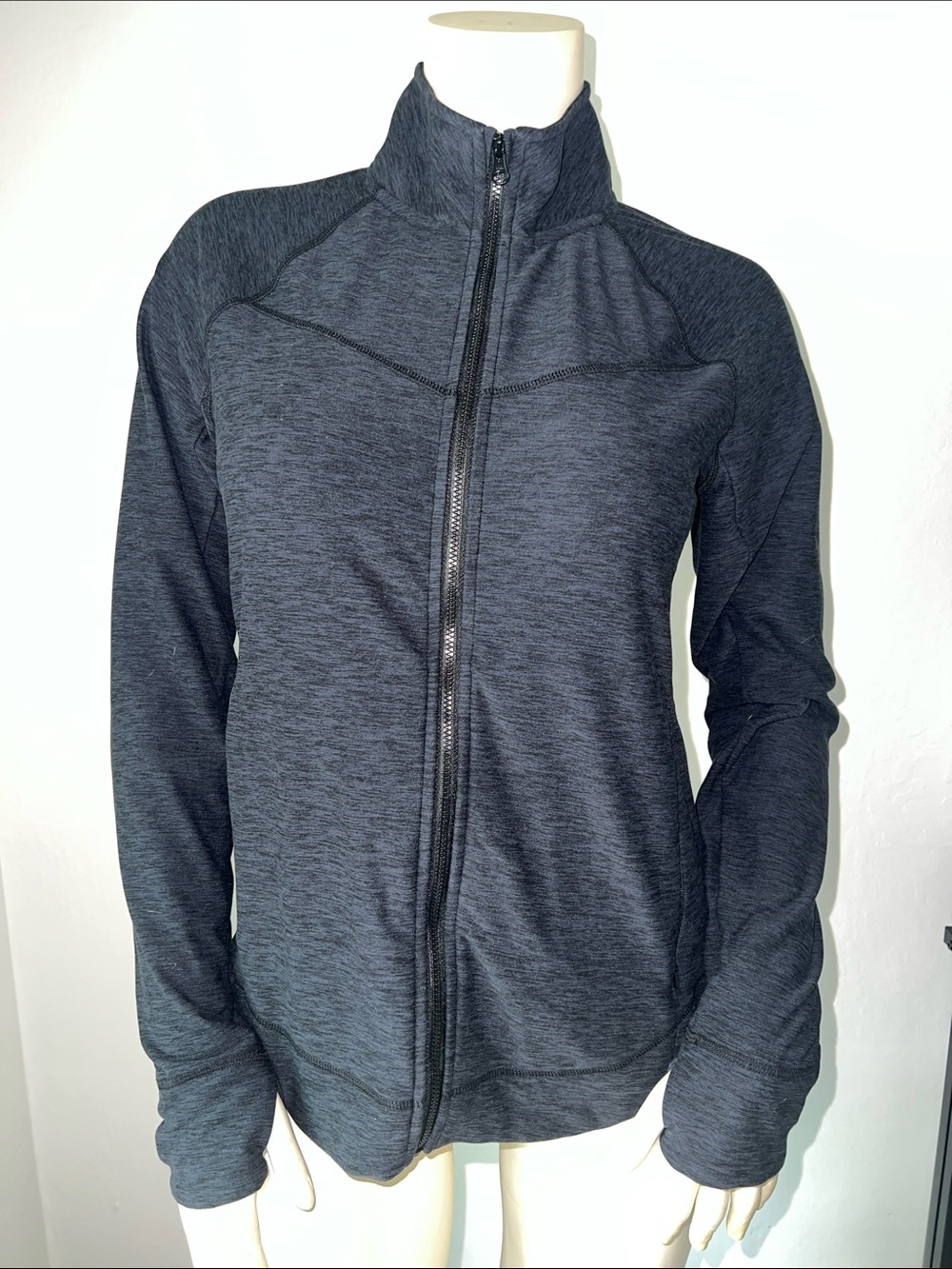 Title Nine Vitality Heather Black Jacket  Active Performance. Size Small